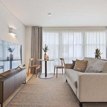 Bow Lane By Aeria Apartments London Luaran gambar