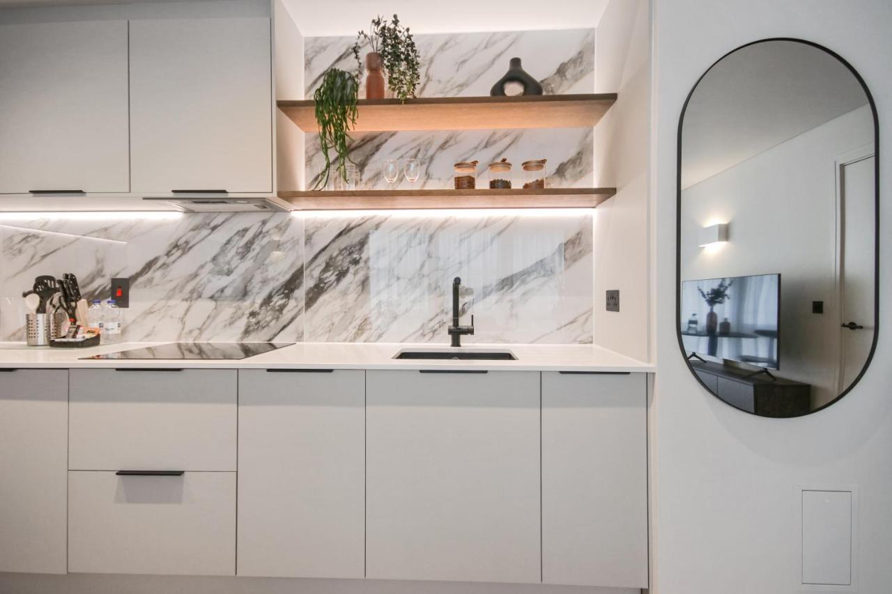 Bow Lane By Aeria Apartments London Luaran gambar